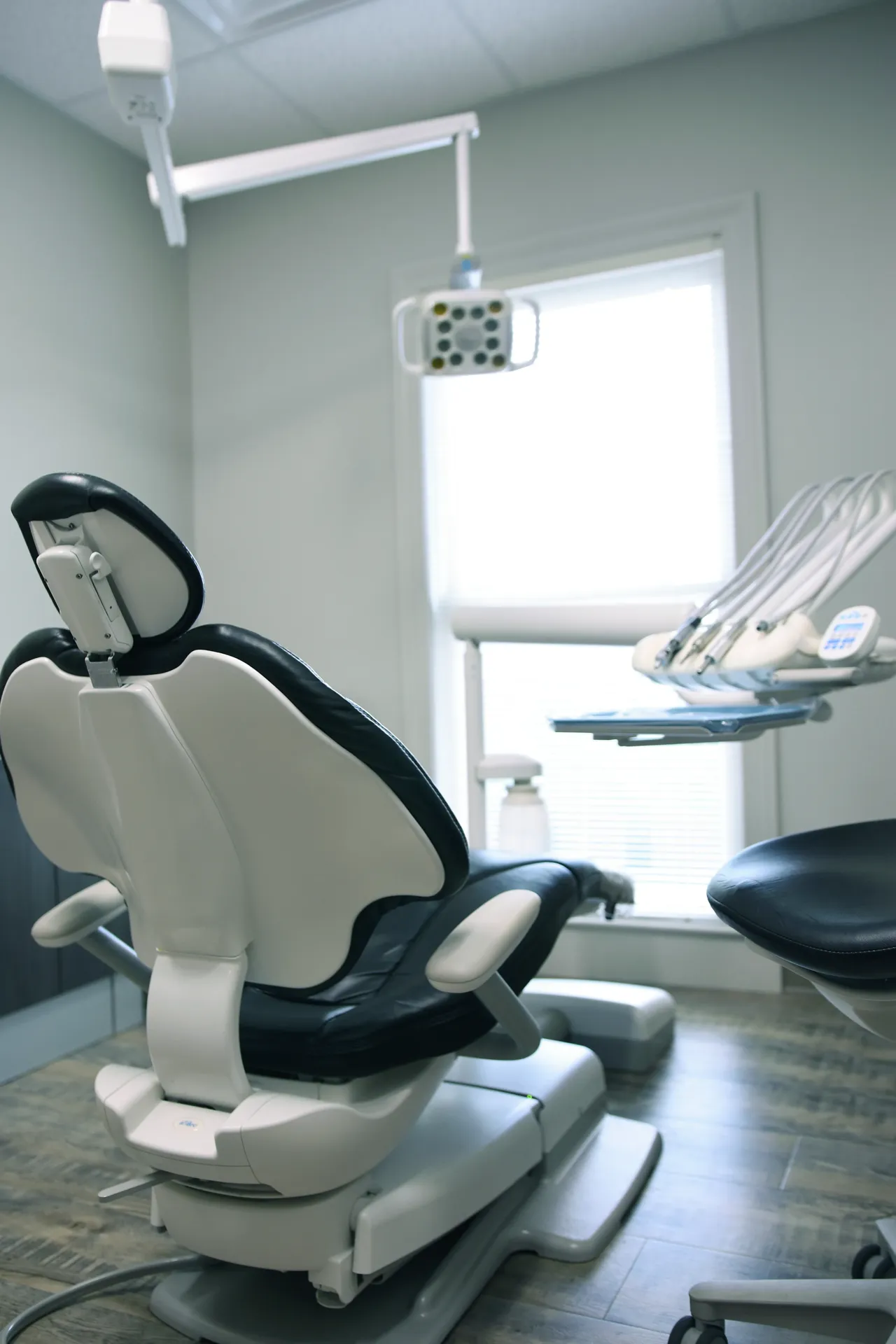 Treatment room at Jeffrey Ryu, DMD