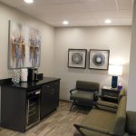 Jeffrey Ryu DMD Refreshment Area