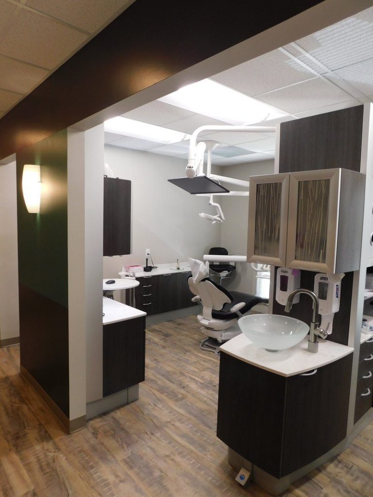 Jeffrey Ryu DMD Dental Chair
